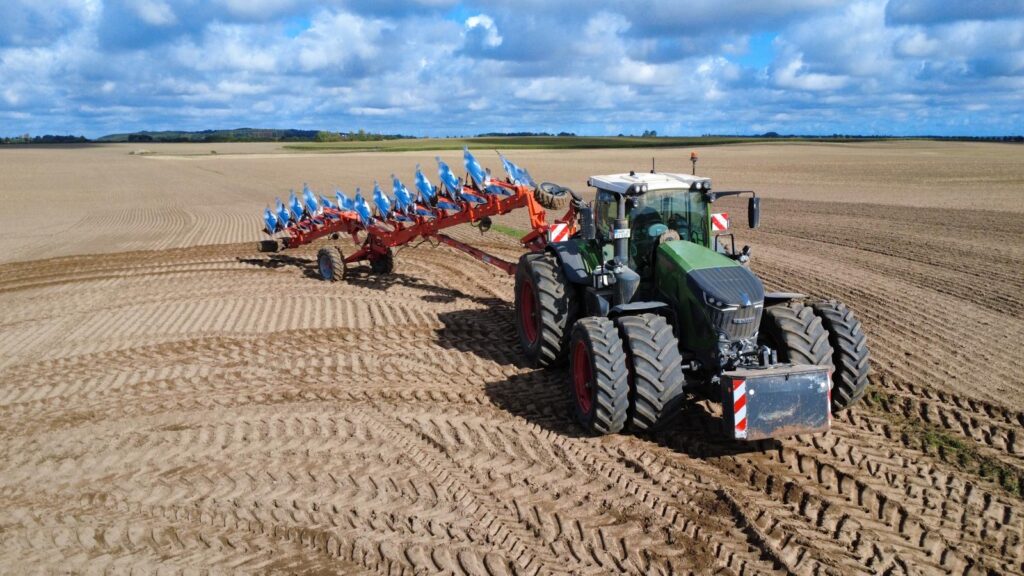 An unserem Standort in Alt Meteln ist ab sofort die Stelle als Volontärverwalter (m/w/d) neu zu besetzen. Nähere Informationen erhalten Sie in der untenstehenden Stellenanzeige.

Wir freuen uns auf Ihre Bewerbungen.